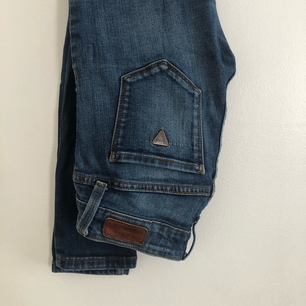 Guess Jeans - size 24